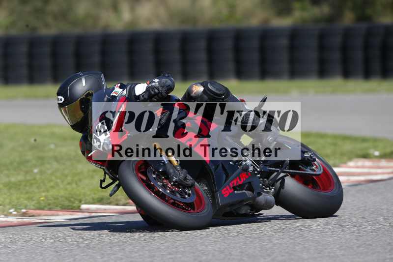 /43 08.08.2025 Discover the Bike ADR/Race 3 rot/34